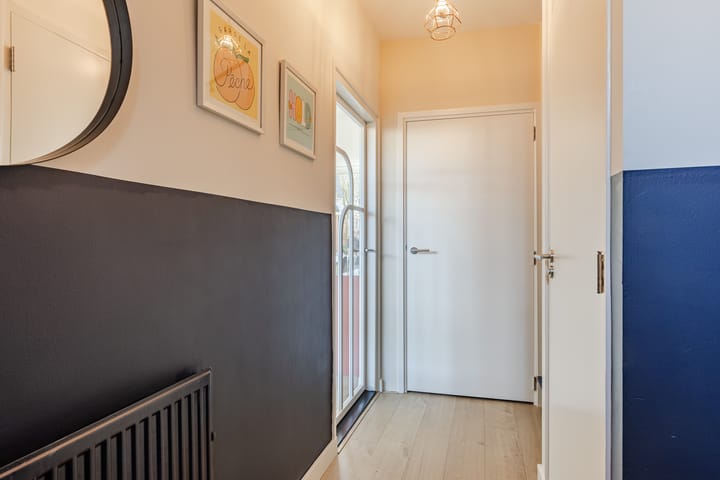 Photo 4 of Averbodestraat 11