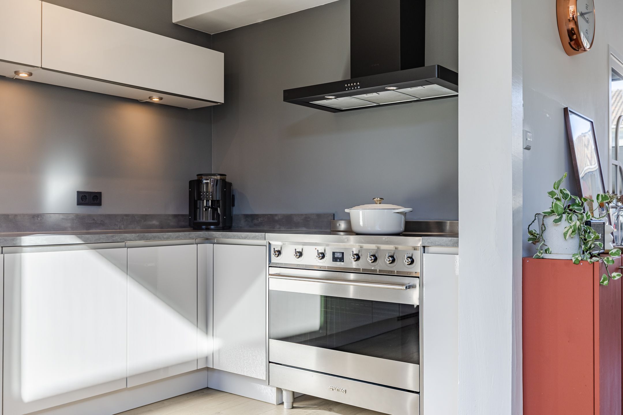 Photo 12 of Averbodestraat 11