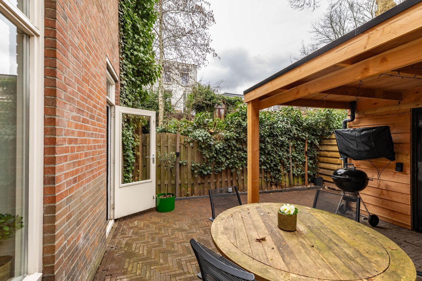 Foto 14 van Oostersingel 76