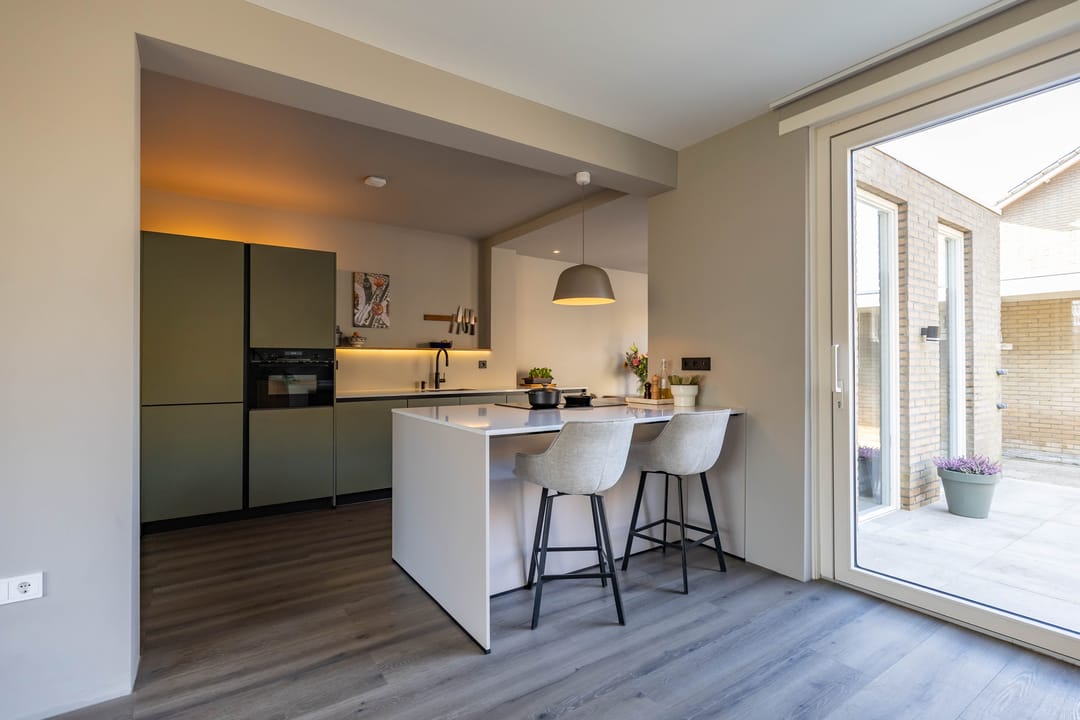 Foto 17 van Job Hansenstraat 1