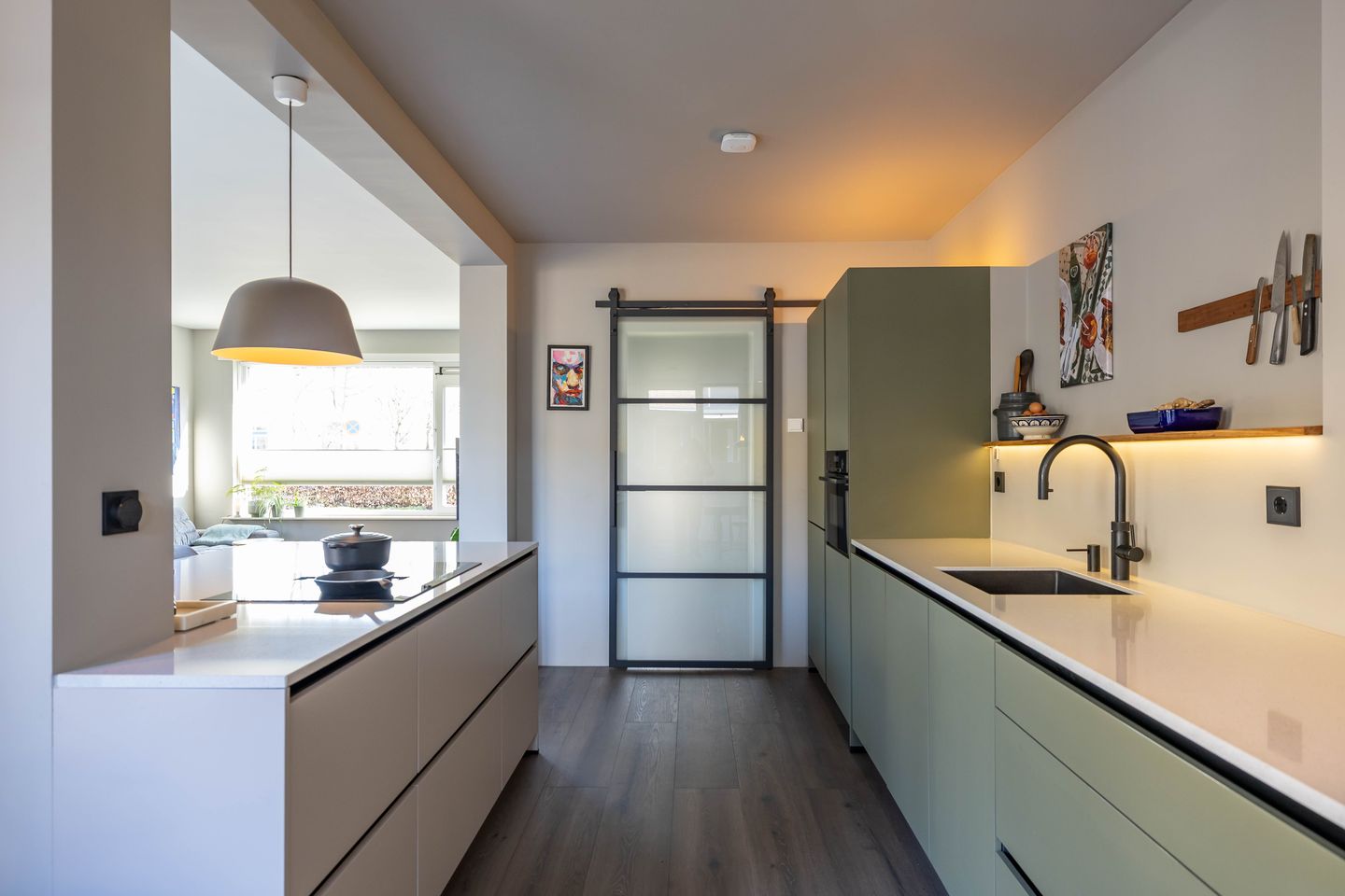 Foto 20 van Job Hansenstraat 1