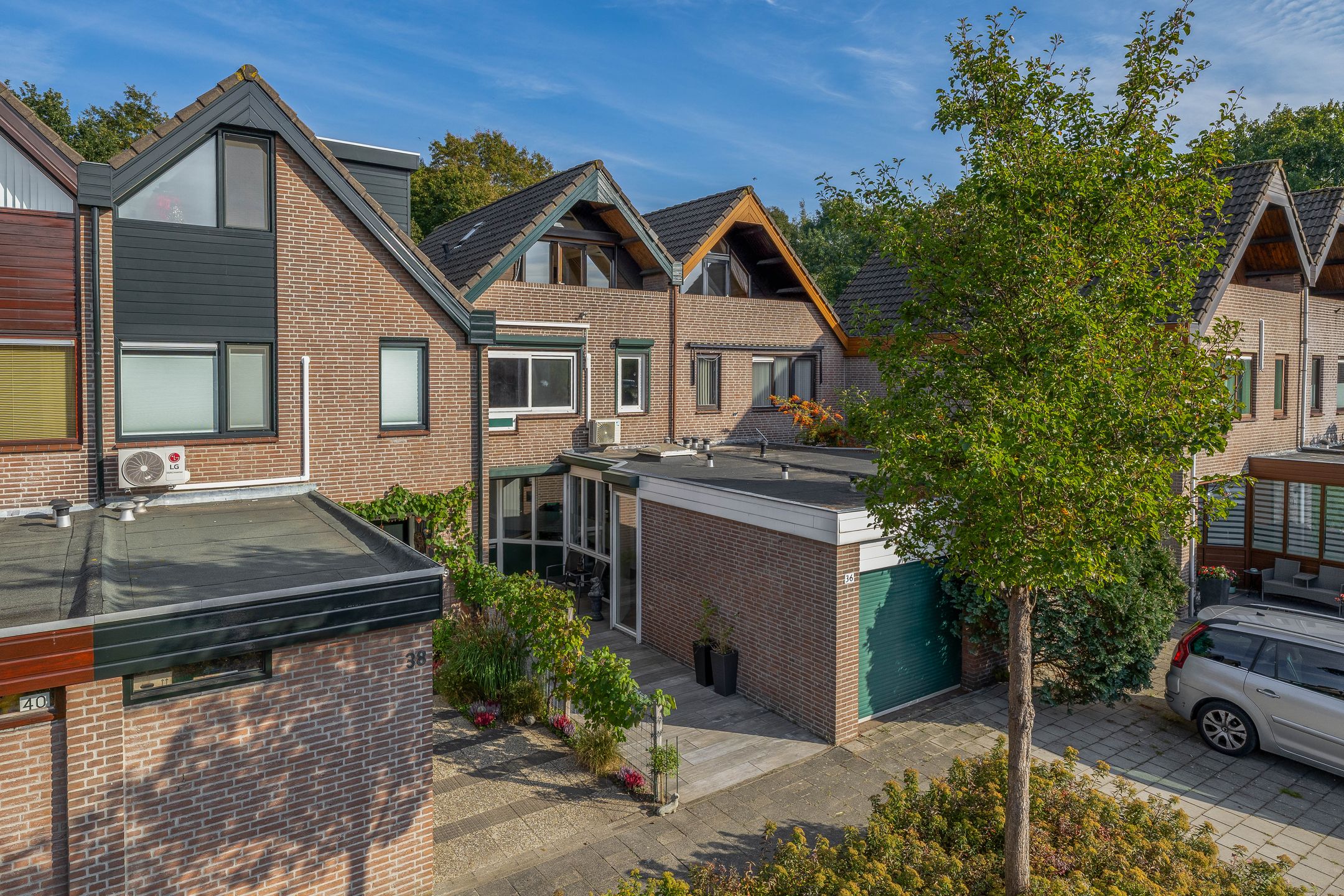 Foto 60 van Roos van Dekama erf 36