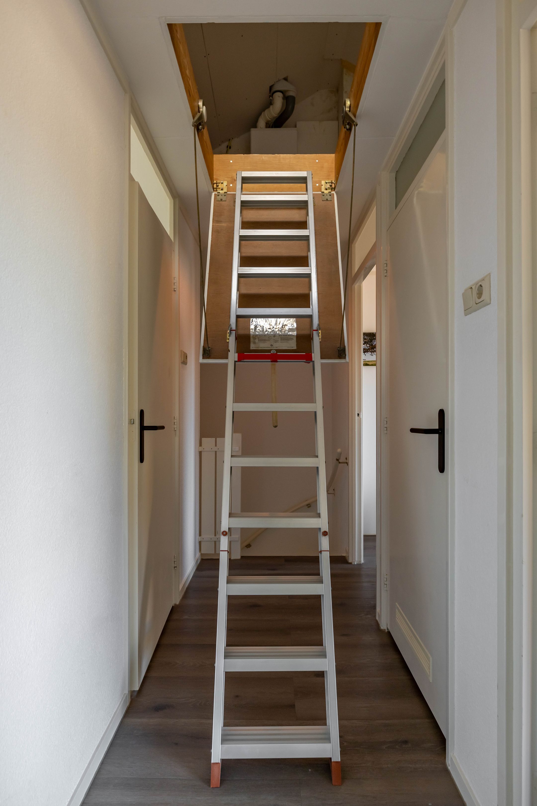 Foto 42 van Job Hansenstraat 1