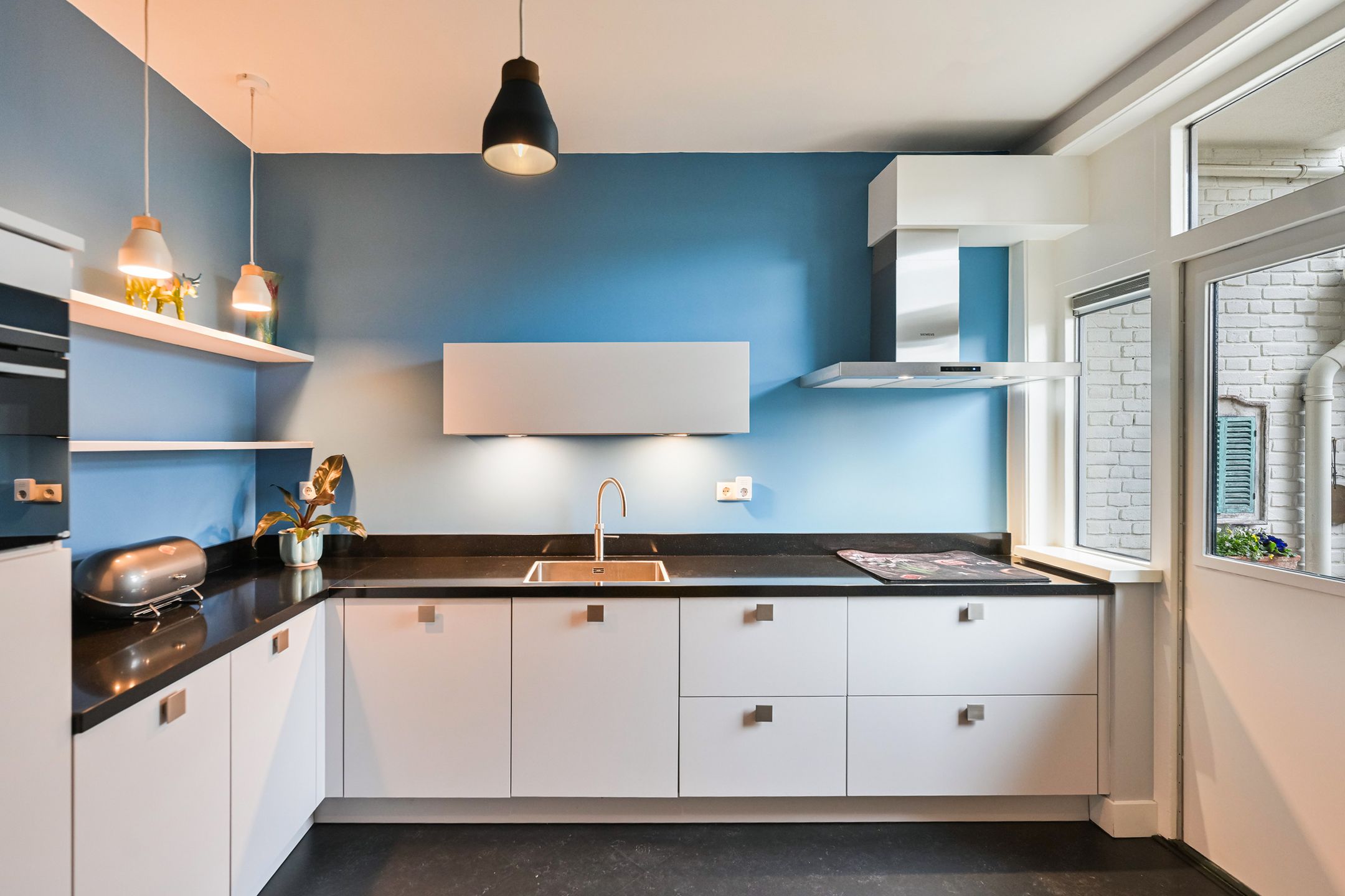 Photo 18 of Hortensiastraat 92