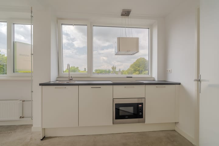 Foto 2 van Burgemeester Mr. H.J. Engelkens-laan 1-C3