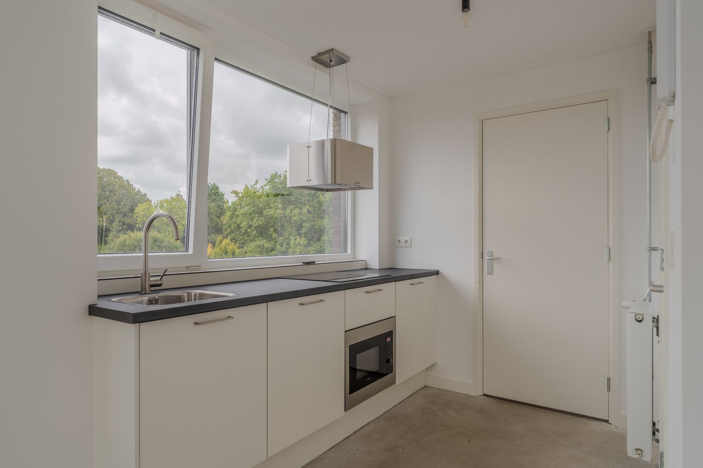 Foto 5 van Burgemeester Mr. H.J. Engelkens-laan 1-C3