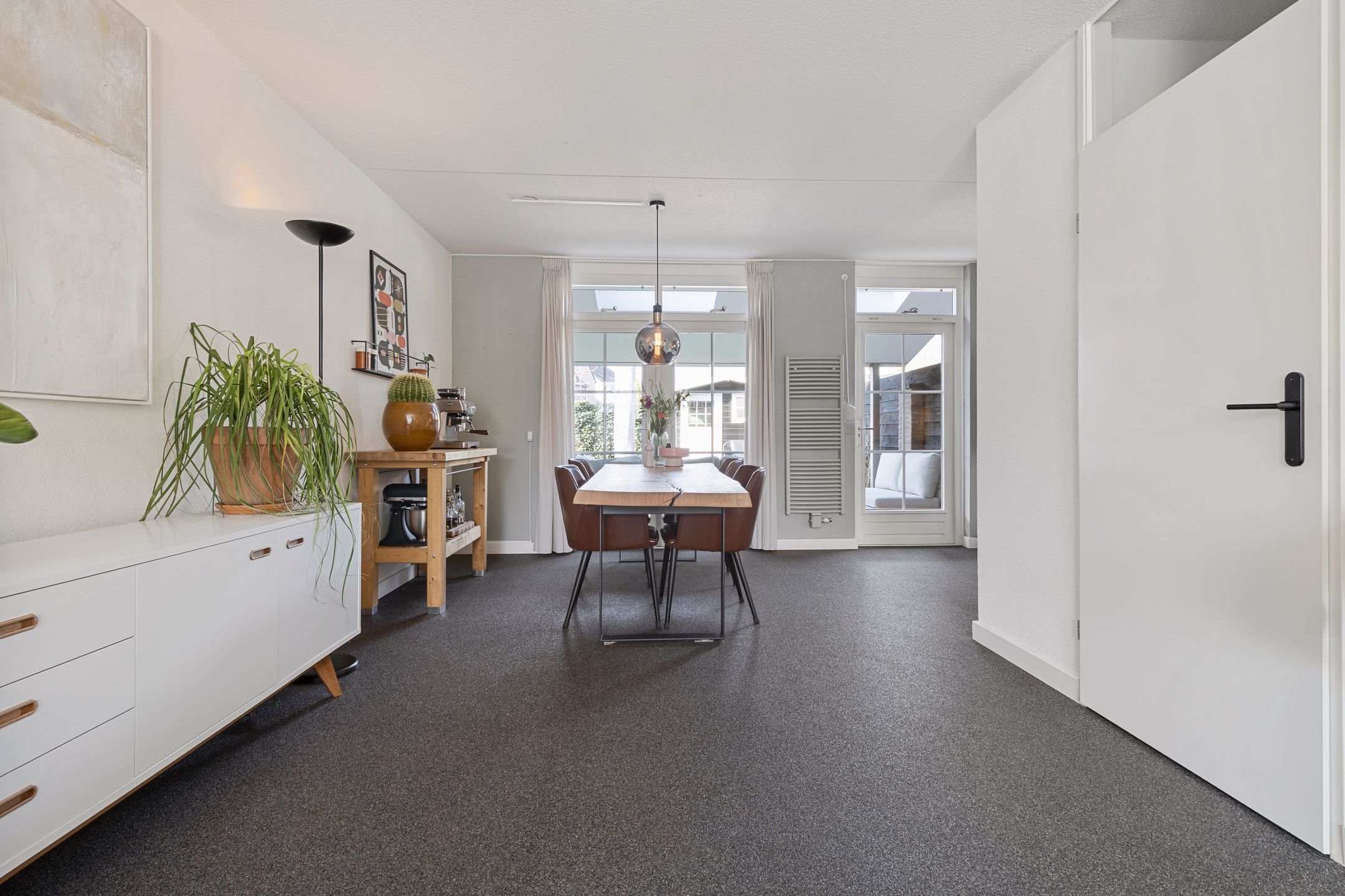 Photo 9 of Schoutlaan 83