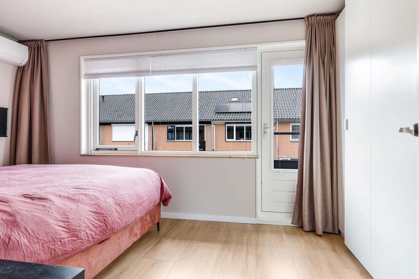 Photo 40 of De Dries 39