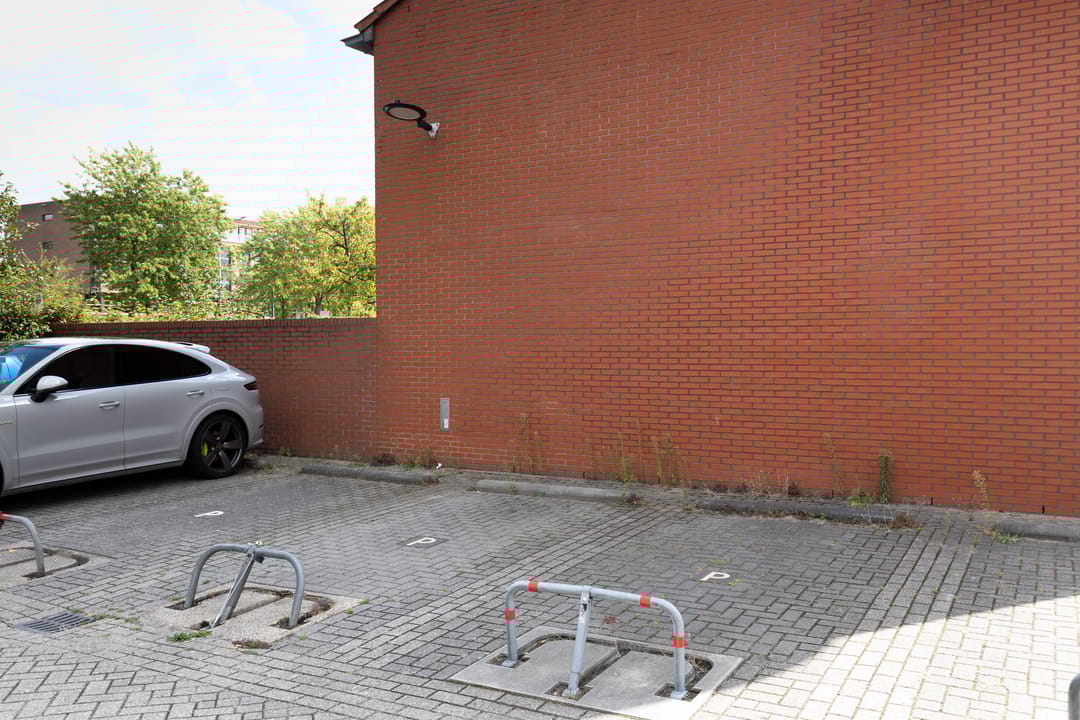 Foto 23 van Sportparkweg 56