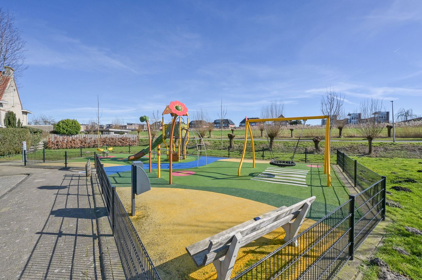 Photo 25 of Burg Van Heugtenlaan 167