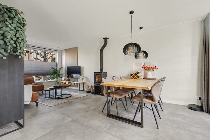 Foto 4 van Julianalaan 19