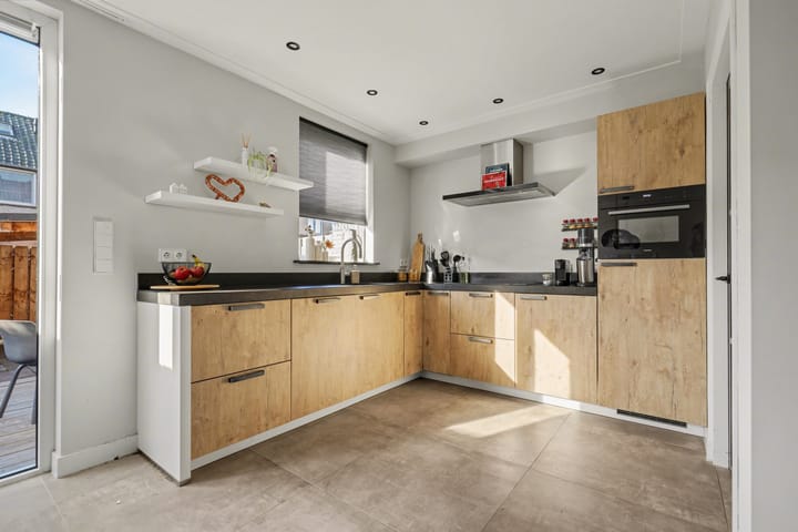 Foto 5 van Julianalaan 19