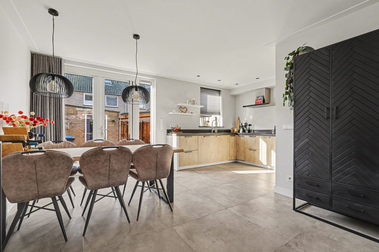 Foto 14 van Julianalaan 19