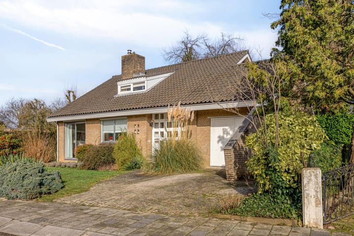 Photo 2 of Brunelstraat 1