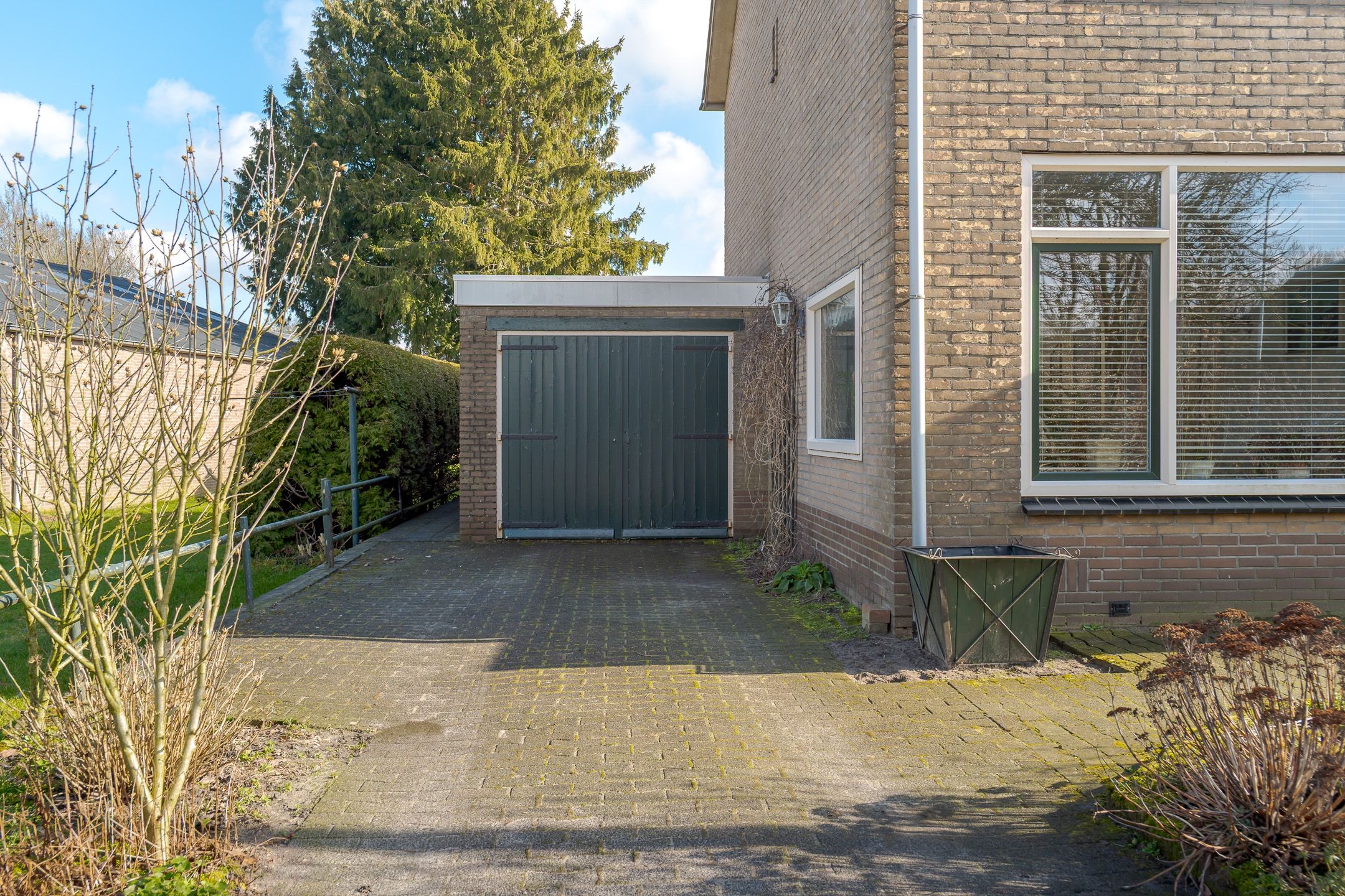 Photo 6 of Lieving 17-A