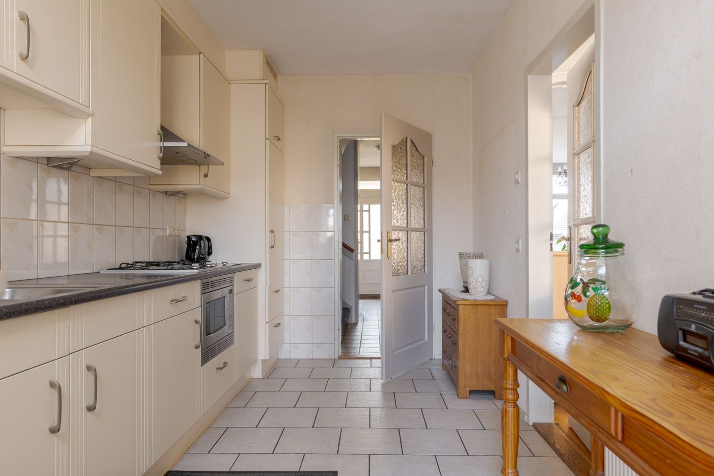 Photo 19 of Lieving 17-A