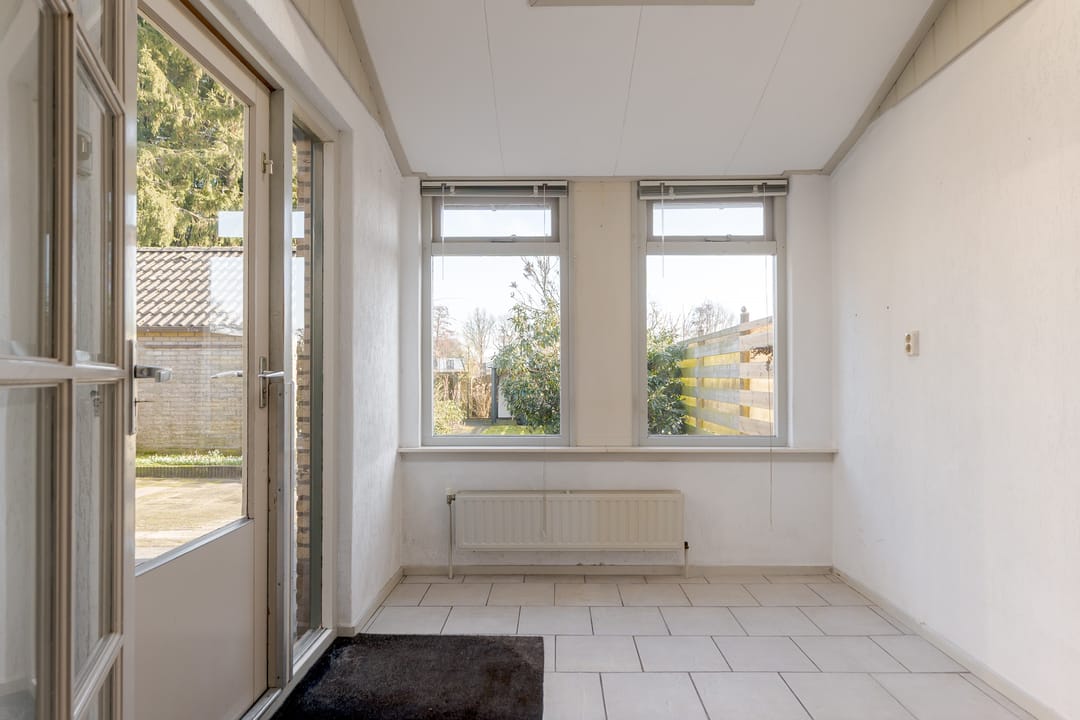 Photo 22 of Lieving 17-A