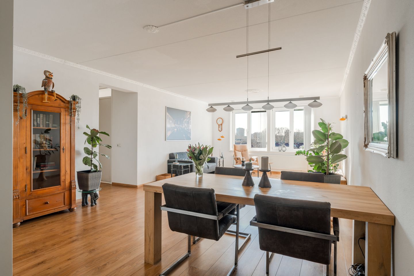 Photo 10 of Ouddiemerlaan 6-P