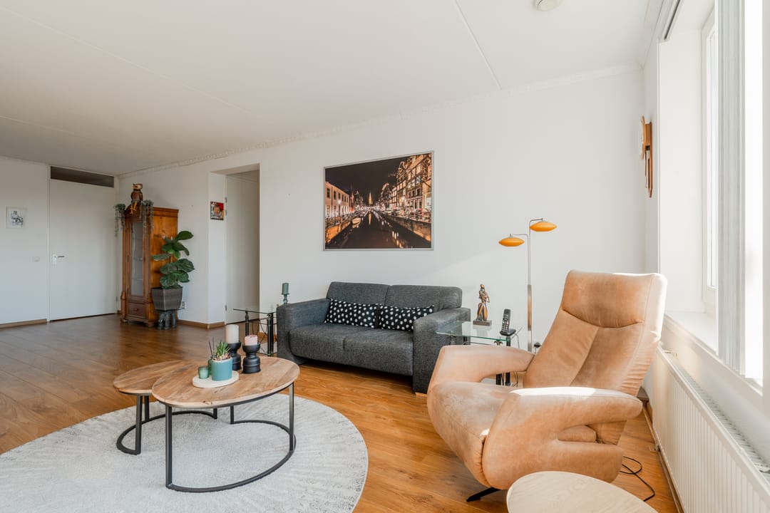 Photo 13 of Ouddiemerlaan 6-P