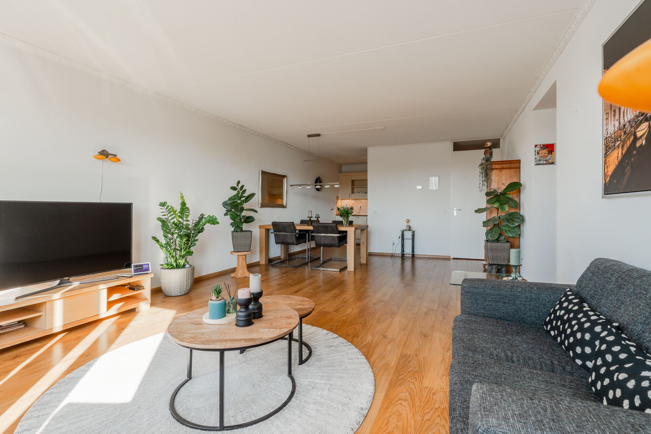 Photo 15 of Ouddiemerlaan 6-P