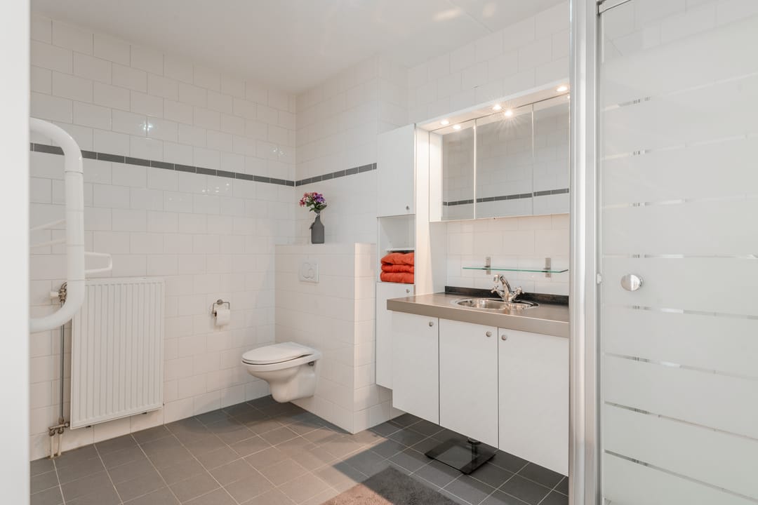 Photo 31 of Ouddiemerlaan 6-P