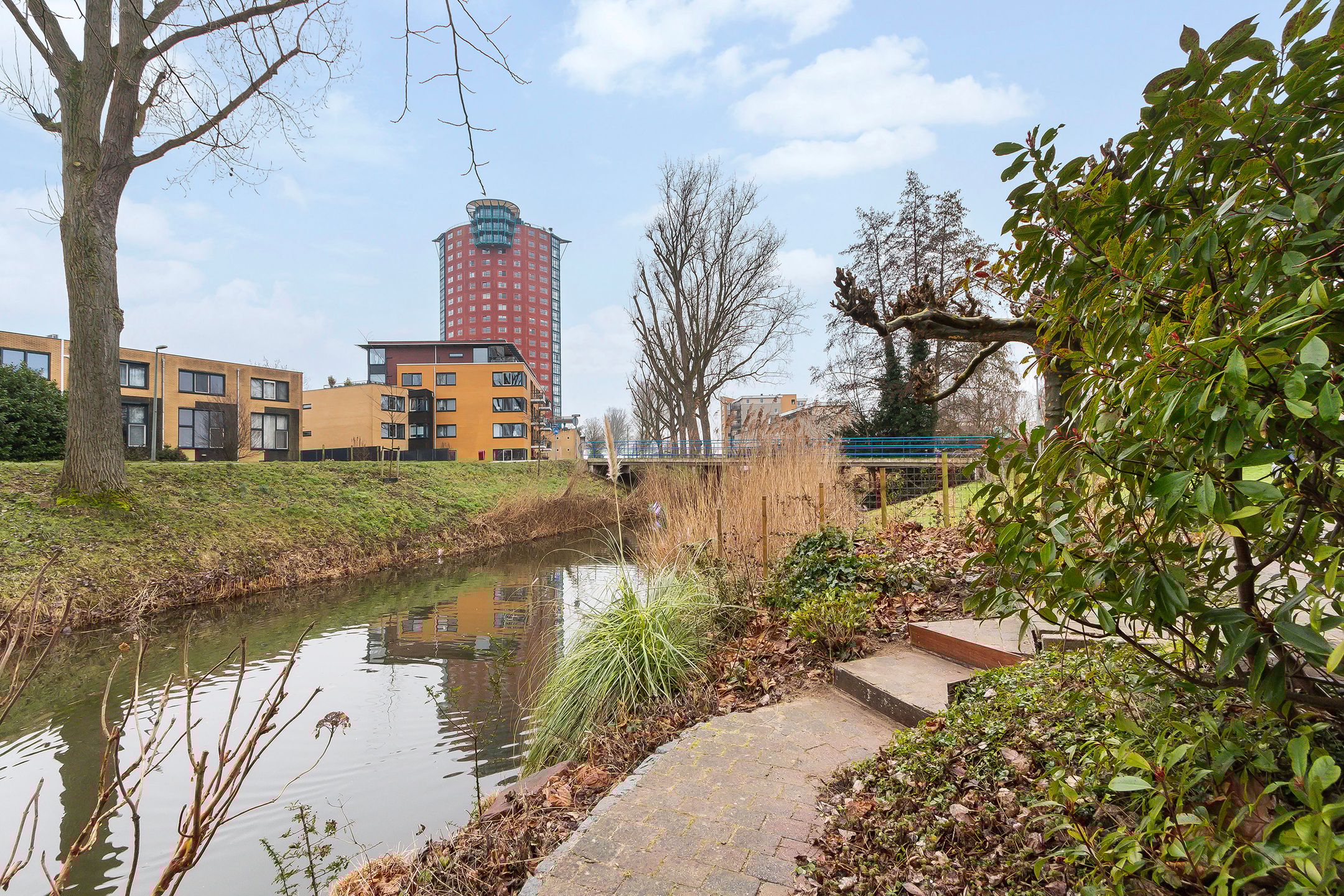 Photo 36 of Meranti 120