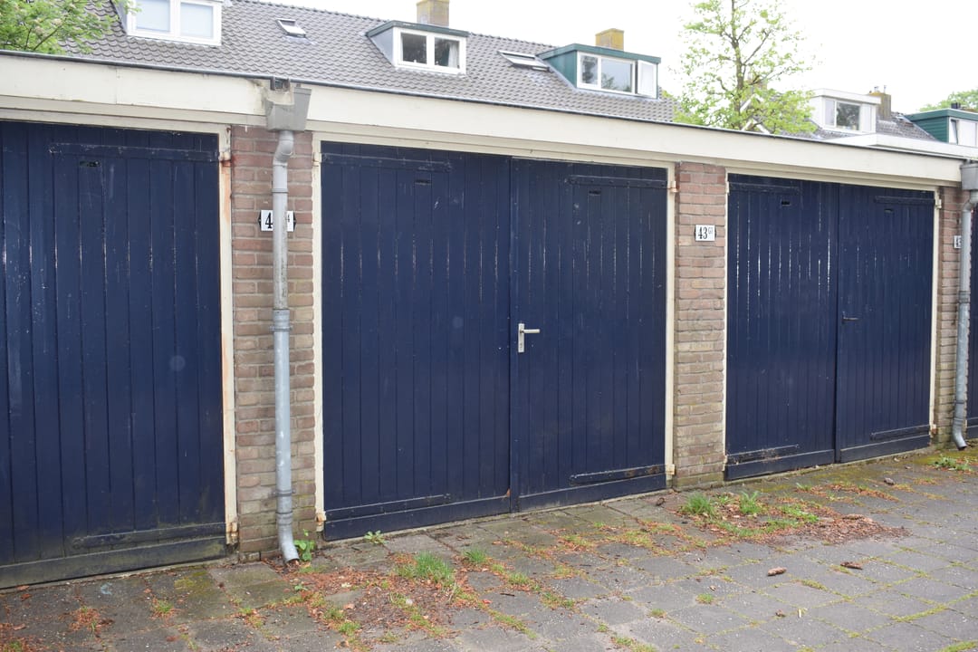 Photo 1 of Wagenaarlaan 43 G4