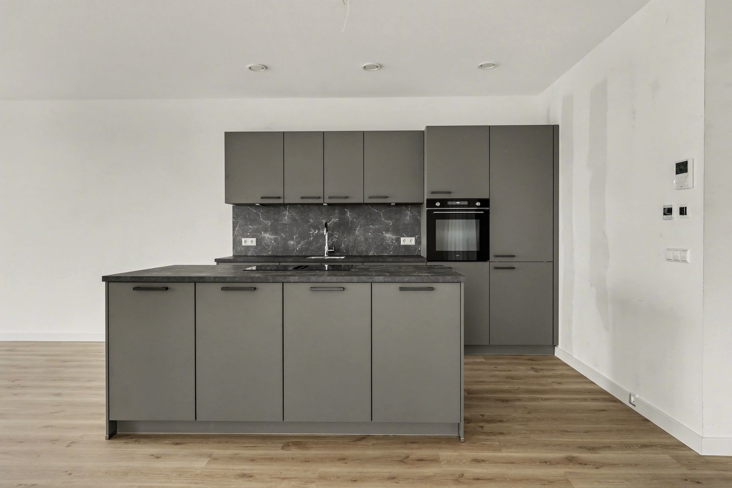 Photo 10 of Boulevard 35