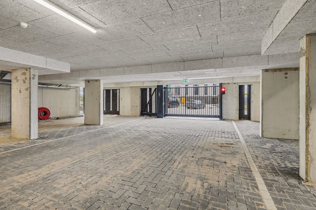 Photo 43 of Boulevard 35