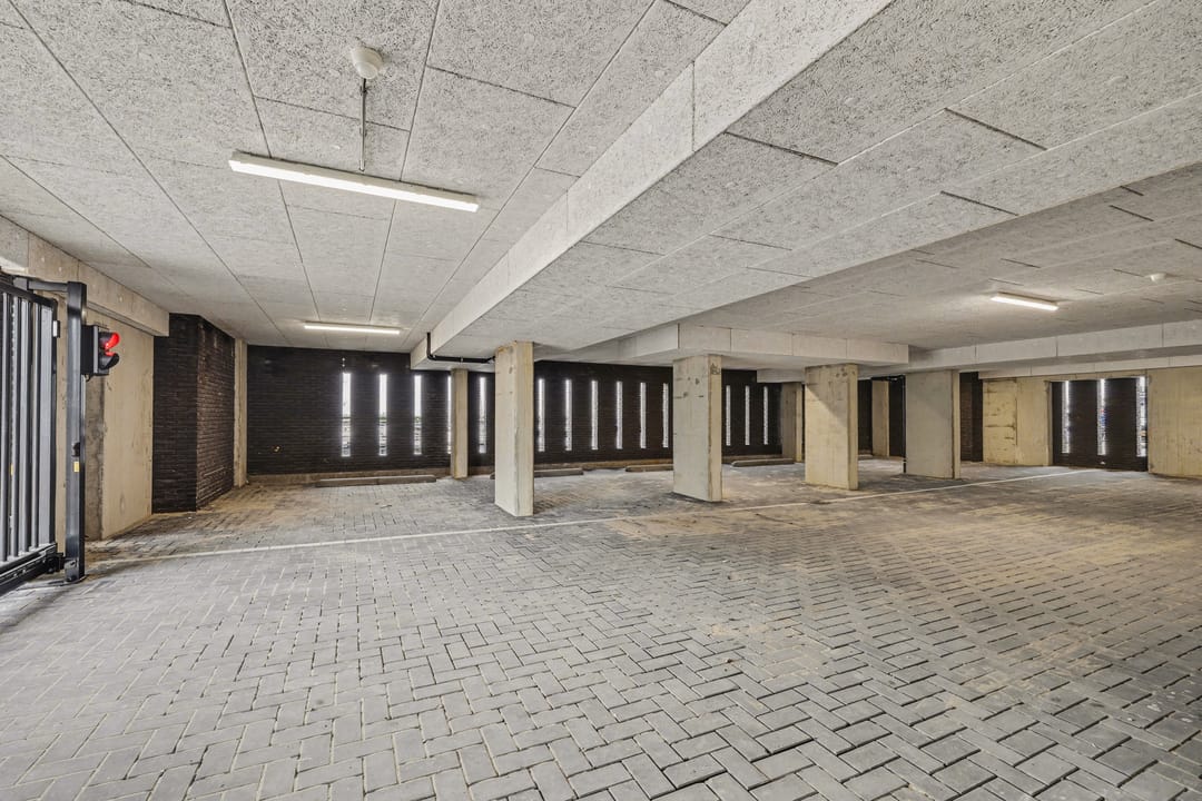 Photo 41 of Boulevard 35