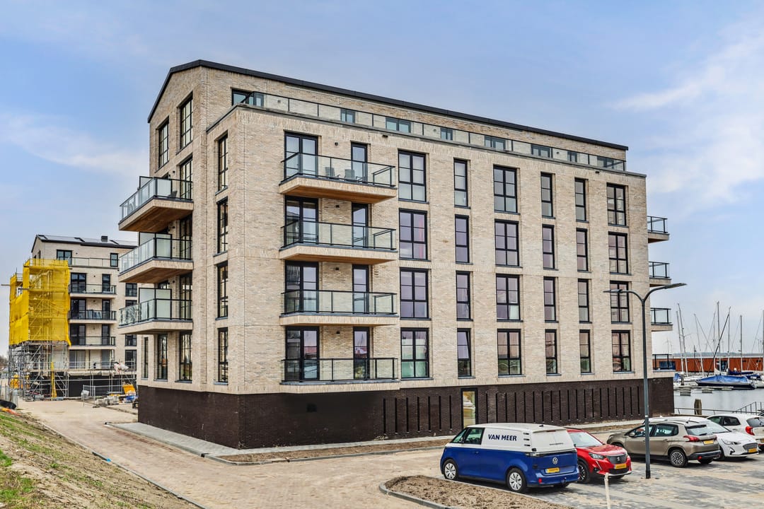 Photo 52 of Boulevard 35