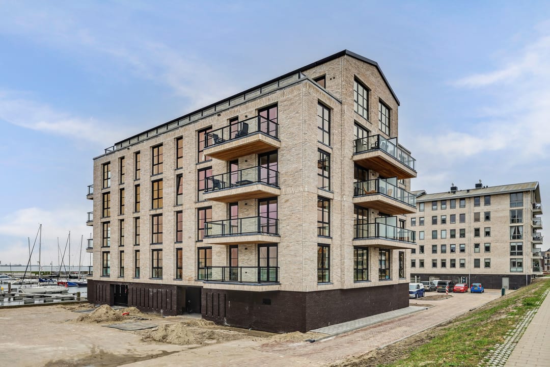 Photo 53 of Boulevard 35