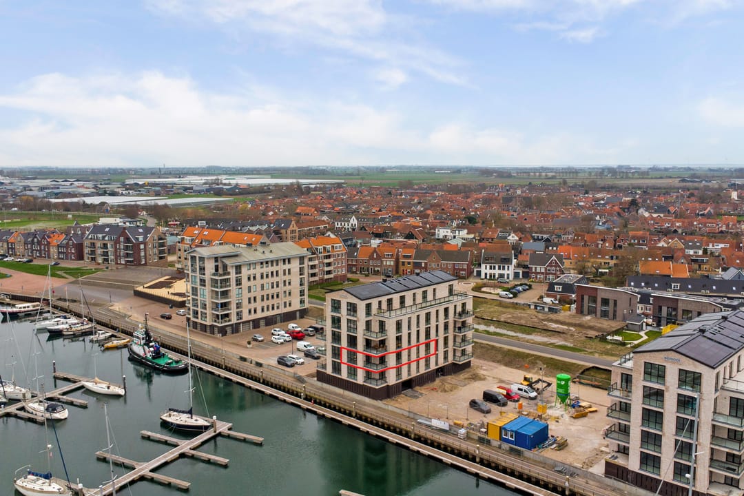 Photo 61 of Boulevard 35