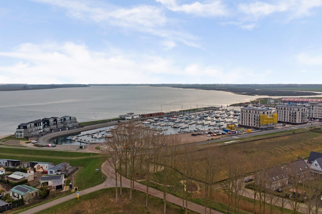 Photo 67 of Boulevard 35