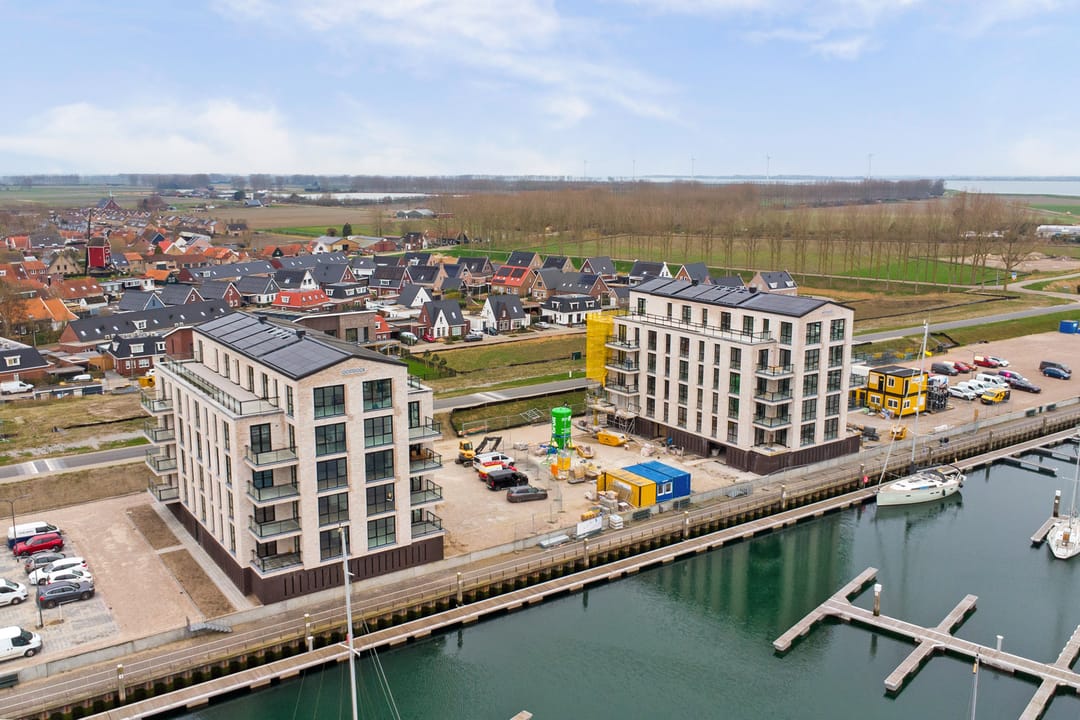 Photo 58 of Boulevard 35