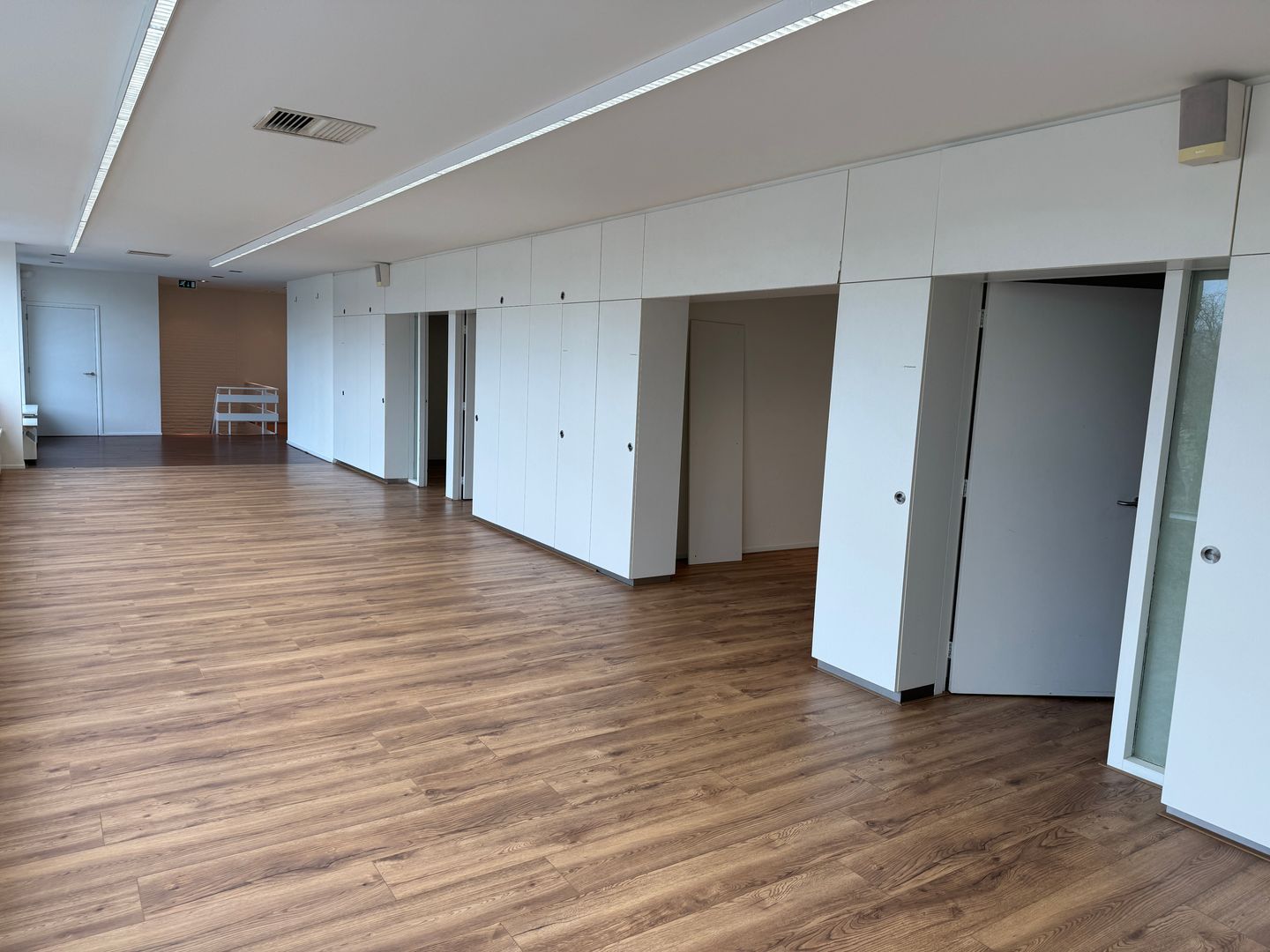 View photo 3 of Hondsruglaan 95-A