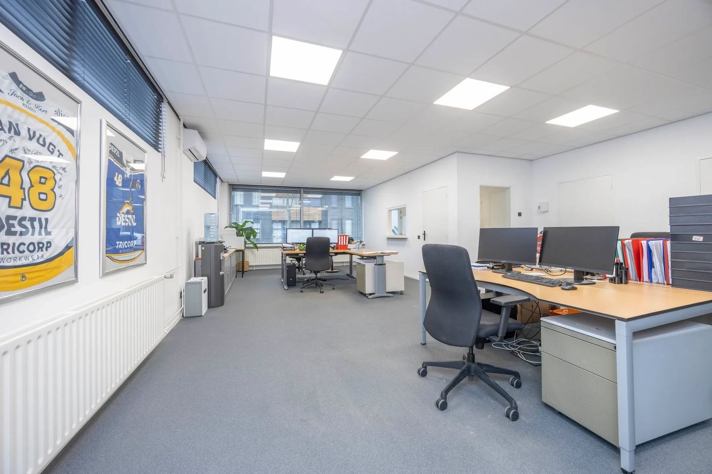 Bekijk foto 4 van Benatzkystraat 19