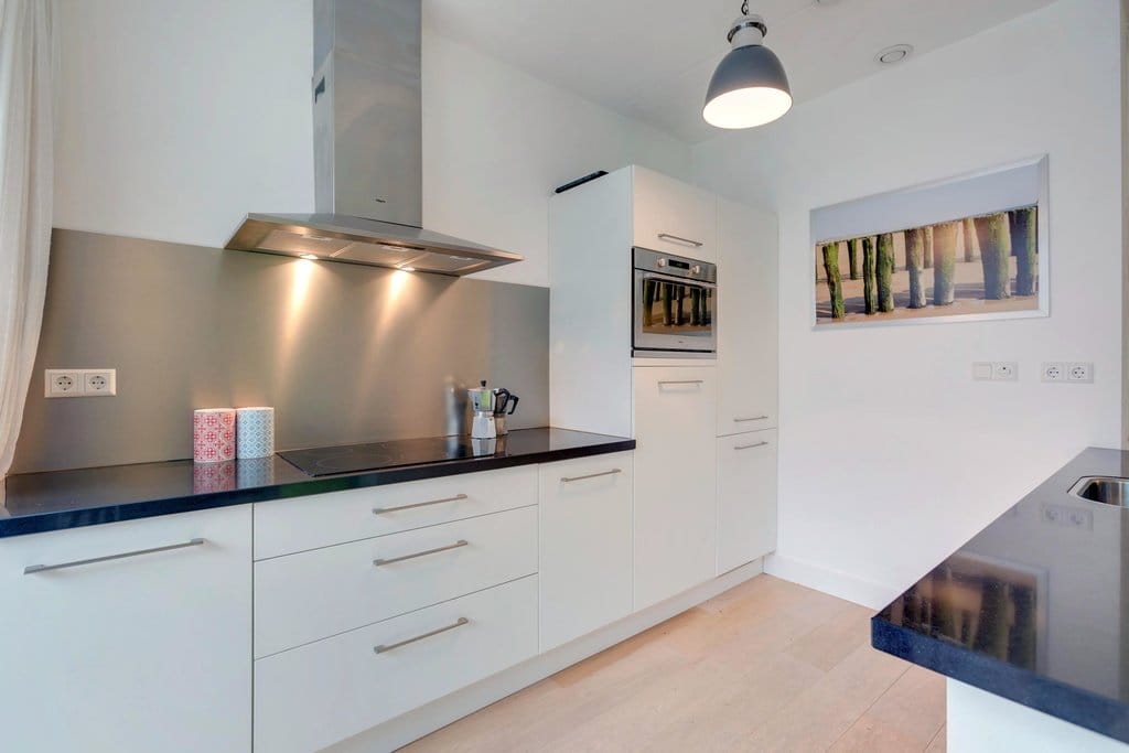 Photo 6 of Carolina MacGillavrylaan 362