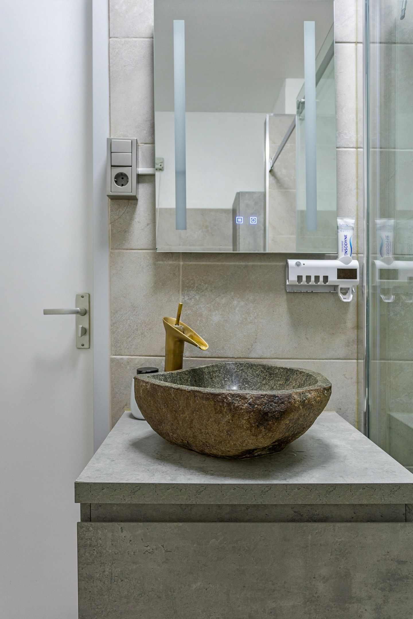 Foto 24 van Genovevalaan 98