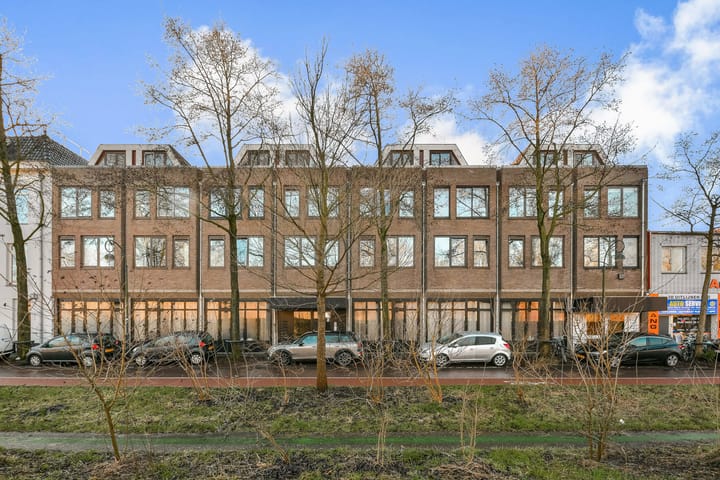 Amsterdamsevaart 30 P