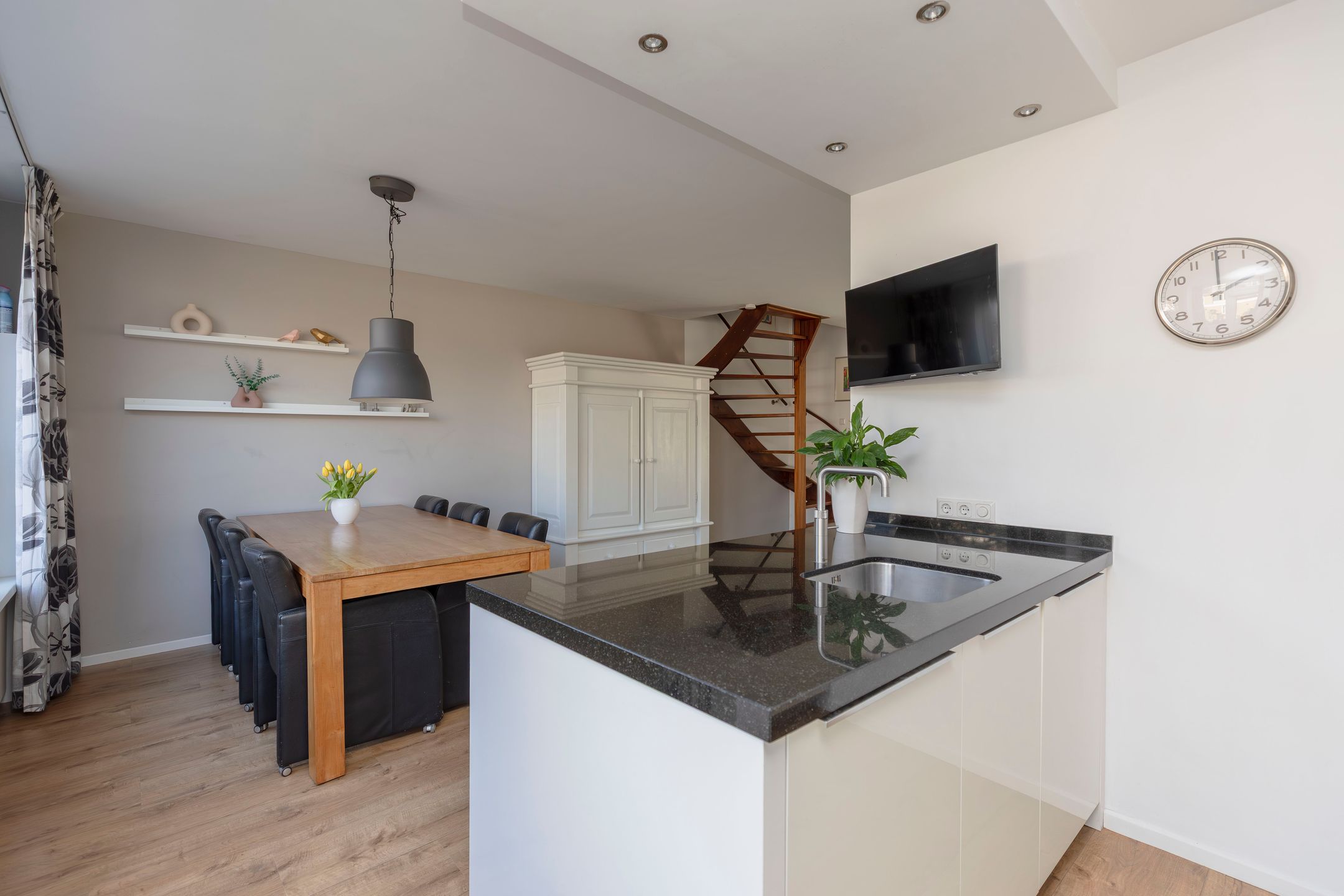 Foto 12 van H. Polakstraat 2