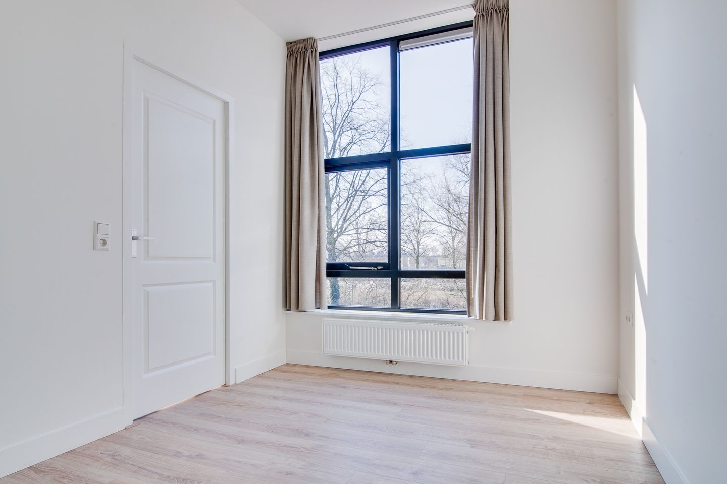 Photo 4 of Hooft Graaflandstraat 2-B8