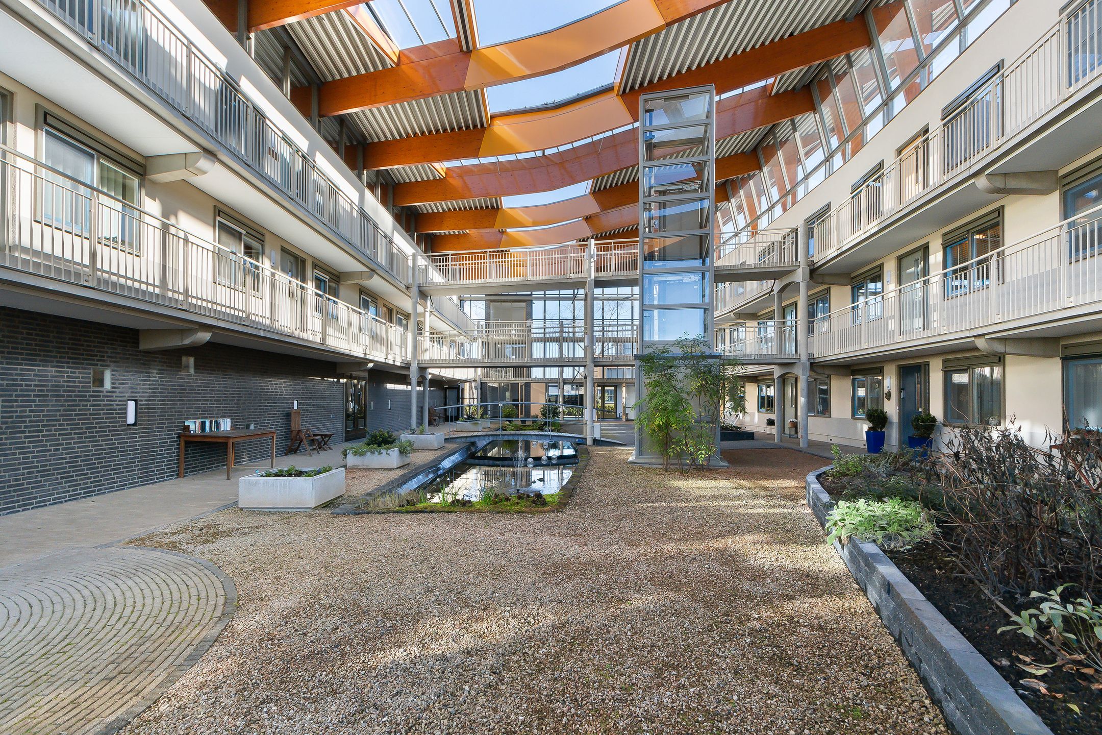 Foto 6 van Berkenhof 40