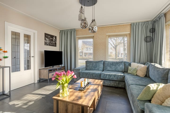 Foto 2 van Wijkerstein 4