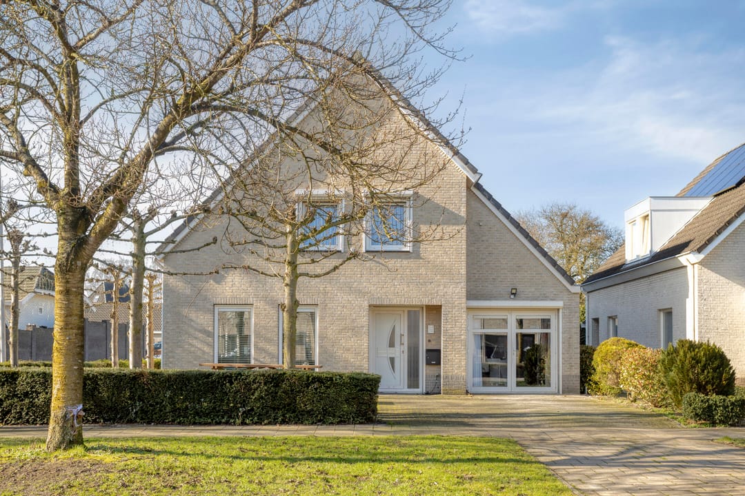 Photo 56 of Wijkerstein 4