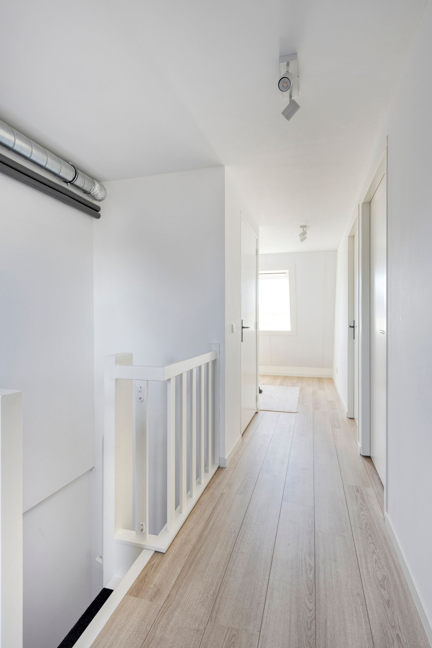 Photo 39 of Johan Frisopark 27