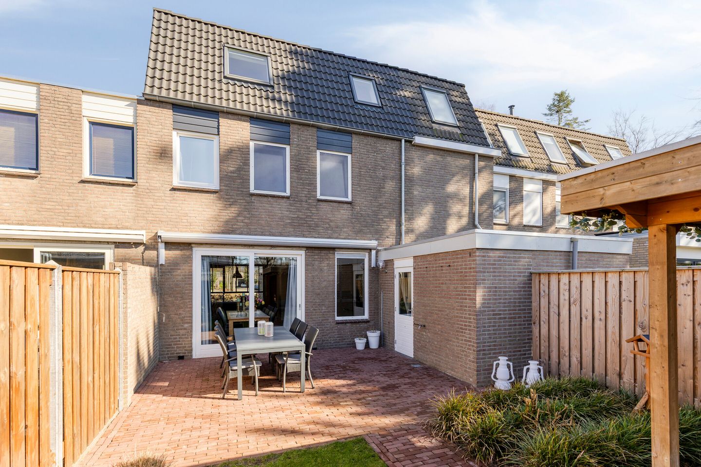 Photo 50 of Johan Frisopark 27