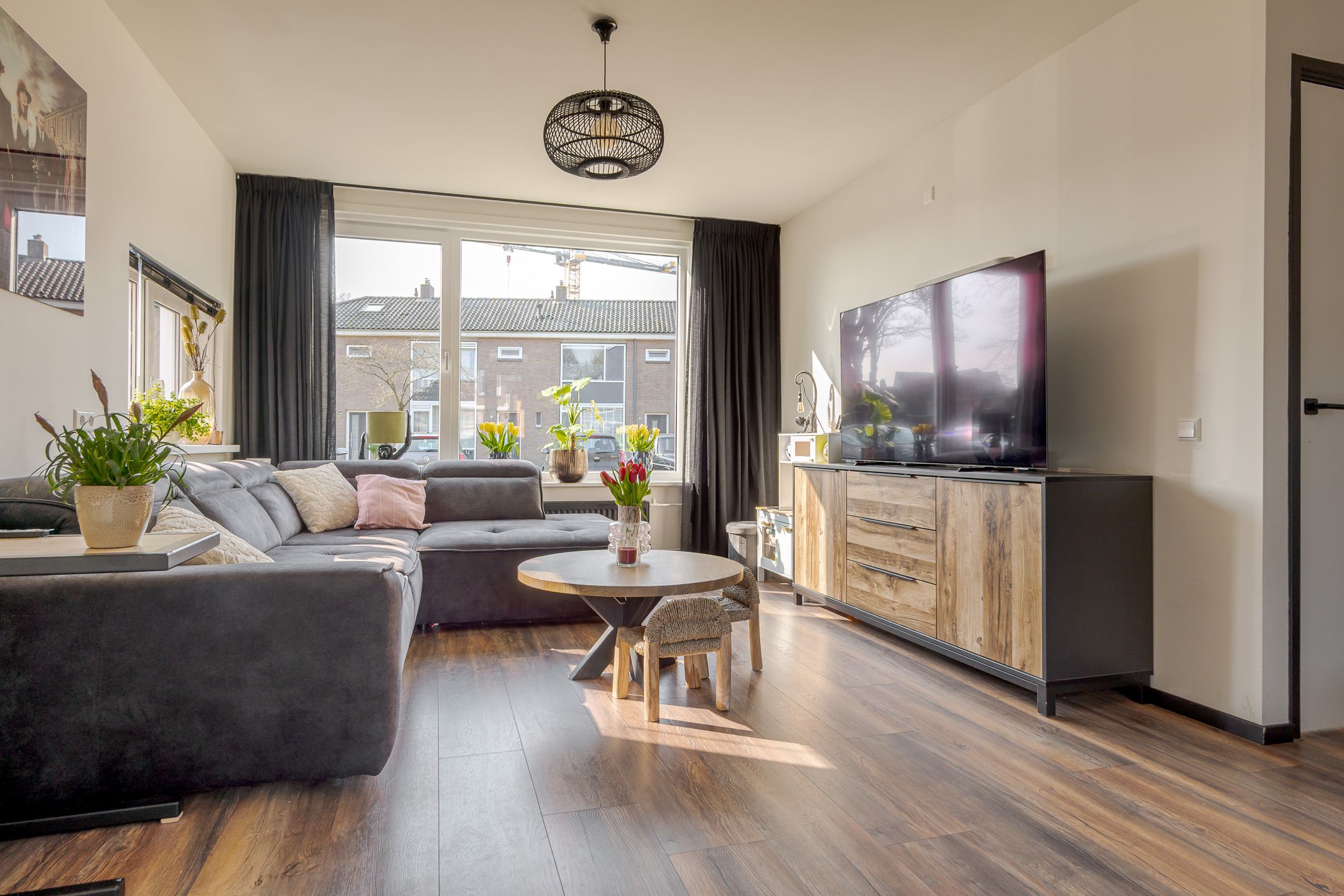 Photo 3 of Heinsiusstraat 26