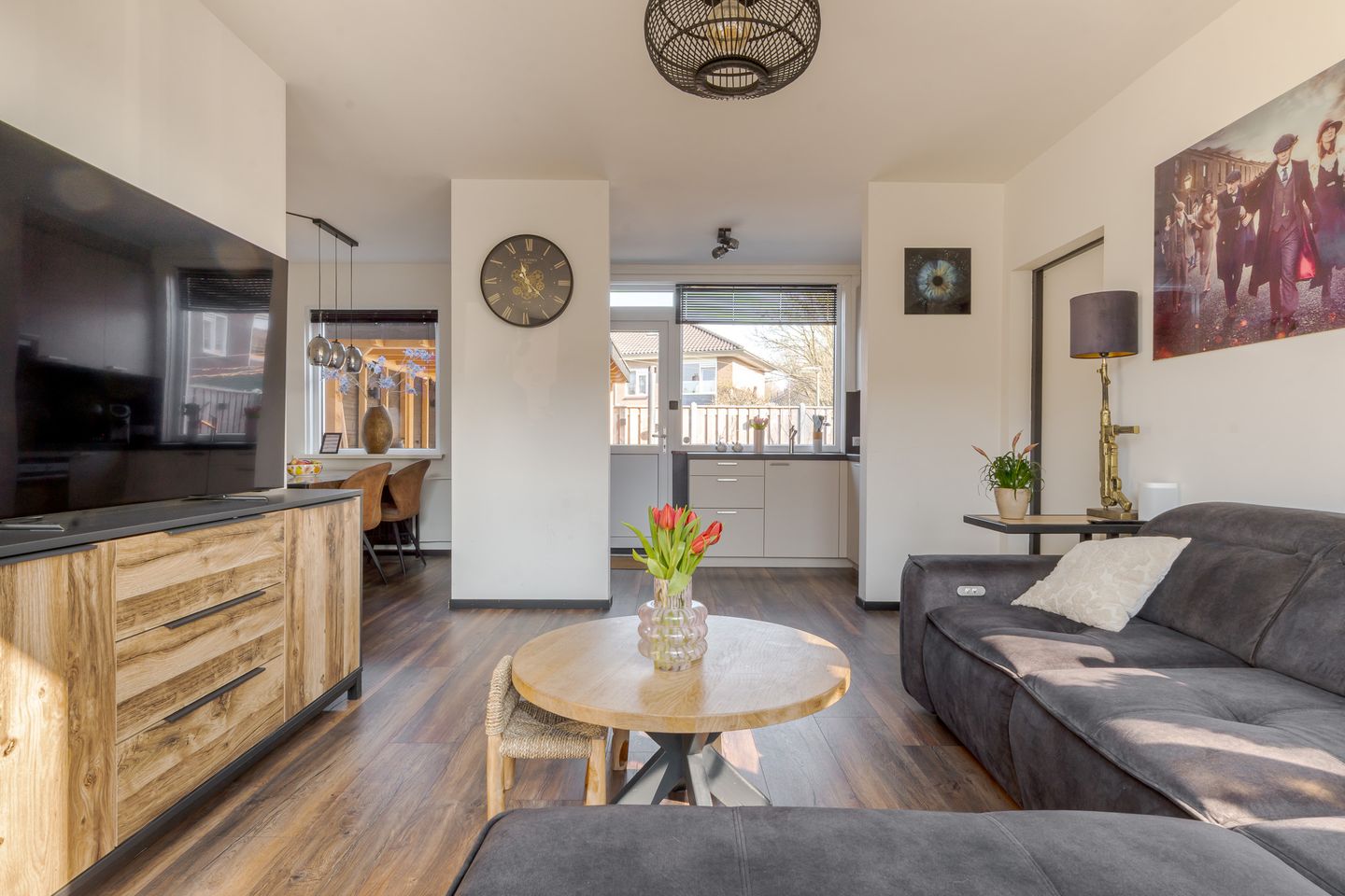 Photo 4 of Heinsiusstraat 26