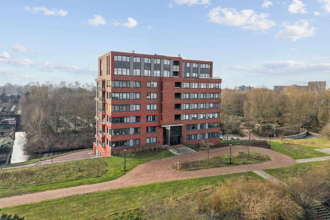 Photo 2 of Burgemeester Nederbragtpark 27